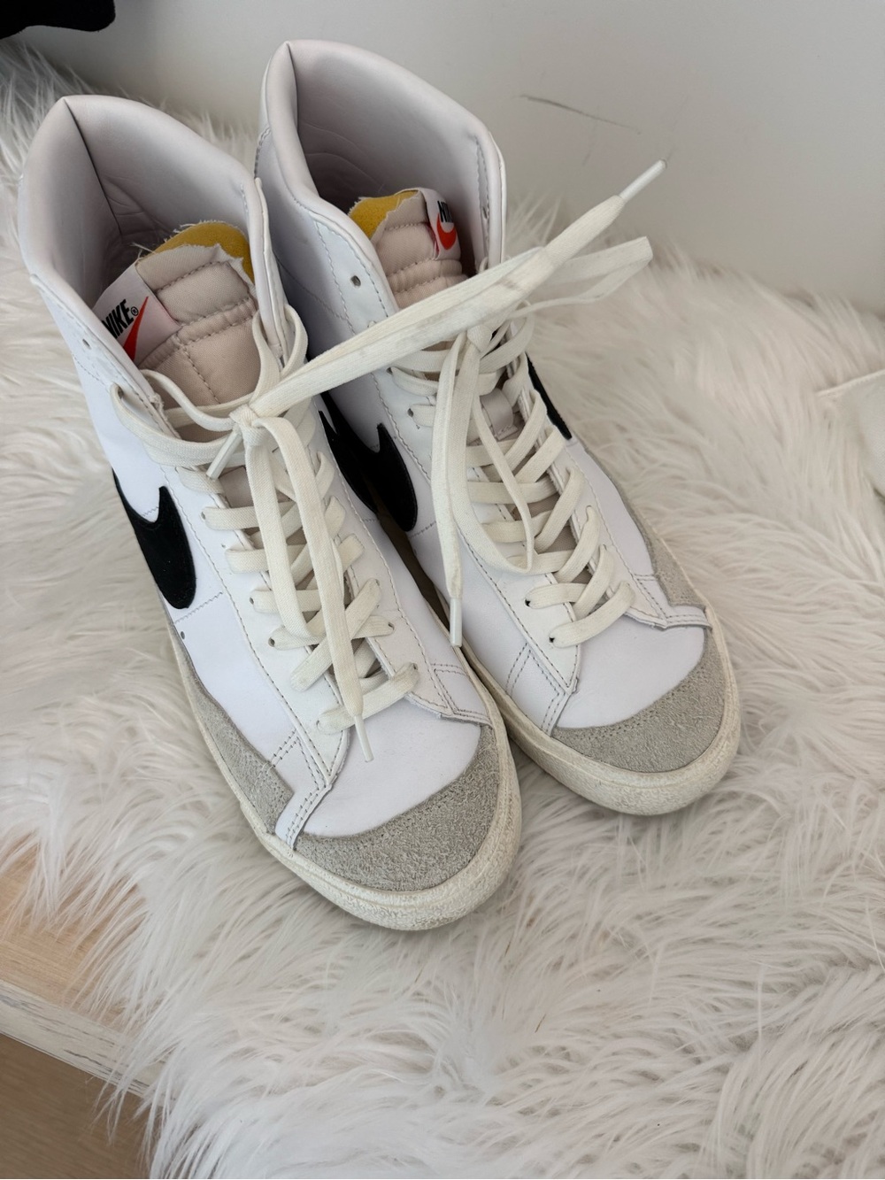 Nike White and Black blazer High-Top Sneakers